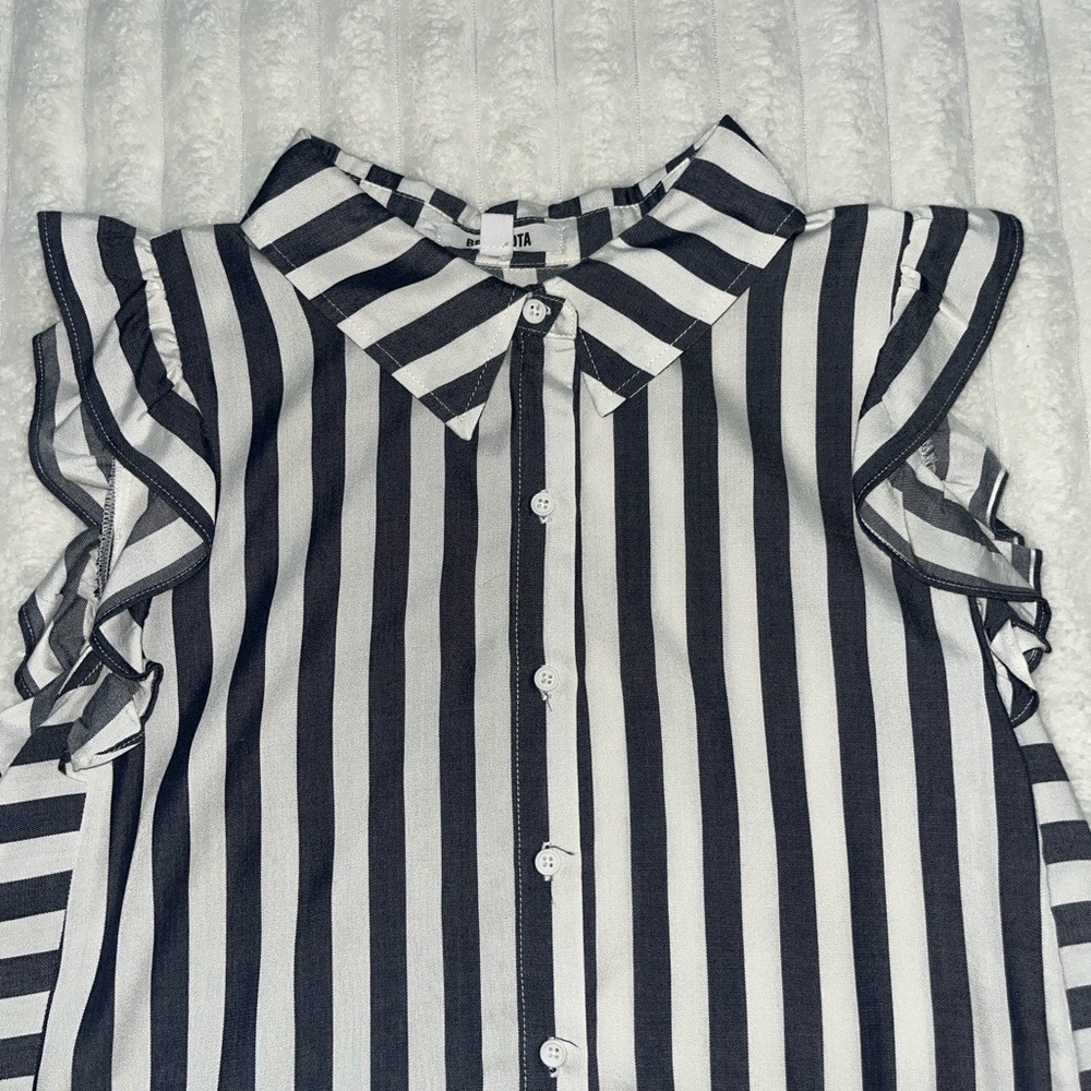 Evereve BB Dakota Seas The Day Navy & White Striped Button Down Tank Top Size L - Picture 5 of 11